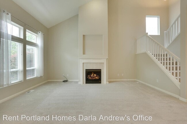 Building Photo - 3 br, 2.5 bath House - 3295 SW Lundgren Te...