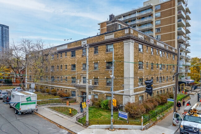 The Sheldrake - The Sheldrake Apartments