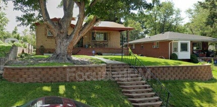 Building Photo - 4030 S Fox St