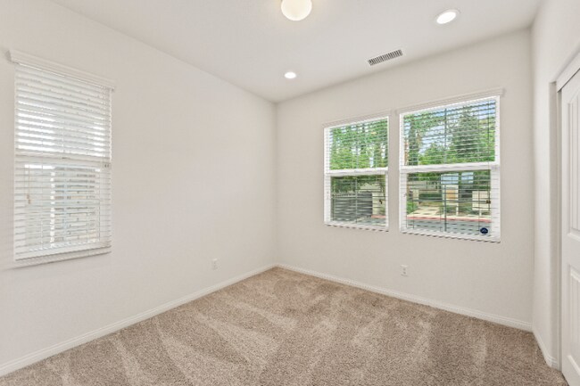 Foto del edificio - 950 N Ellie St