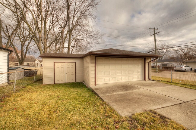 Building Photo - 5808 Gilman St