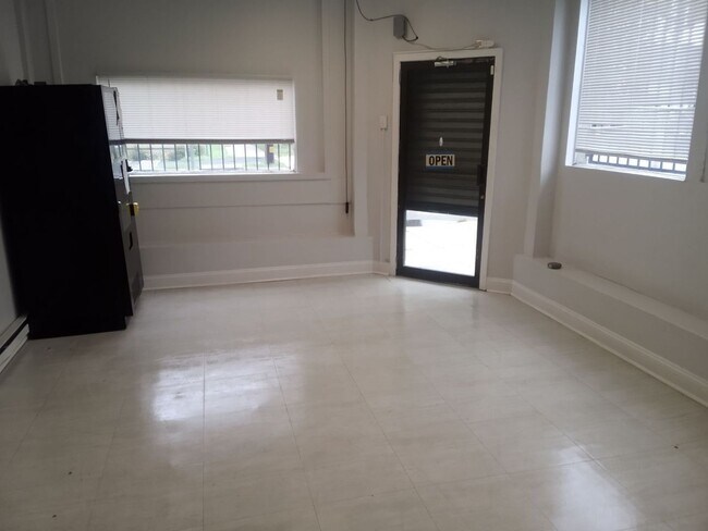 Foto del edificio - 4359 N 9th St
