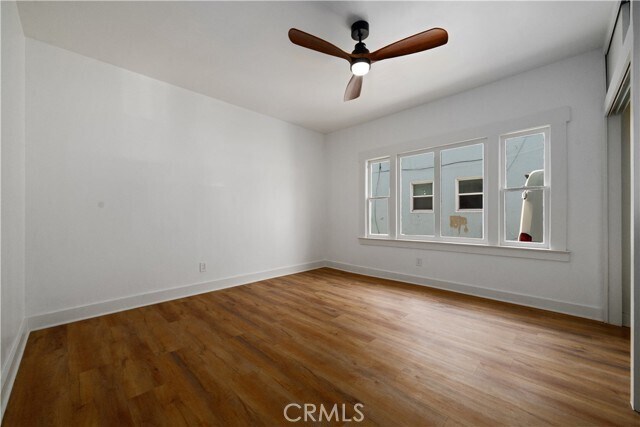 Foto del edificio - 326 Daisy Ave