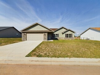 Building Photo - 156 Mesa Dr