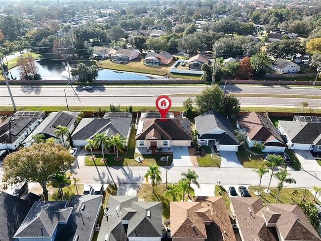 Foto del edificio - 235 Hollinghead Loop