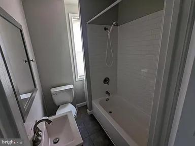 Foto principal - 3175 Tulip St