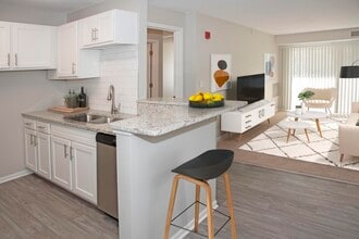 Building Photo - Quarry Ridge Apartments