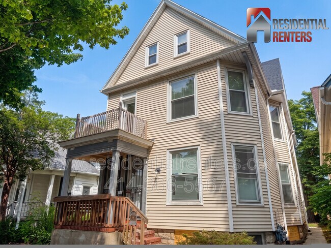 Foto del edificio - 2454 N Booth St