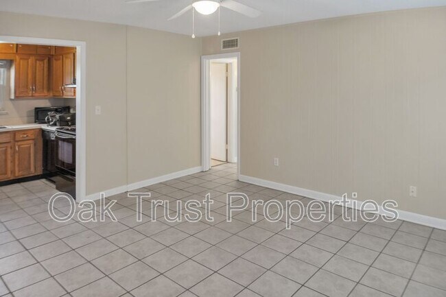 Foto del edificio - 874 S Colony Dr