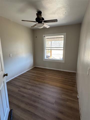 Building Photo - 519 Hutchinson St