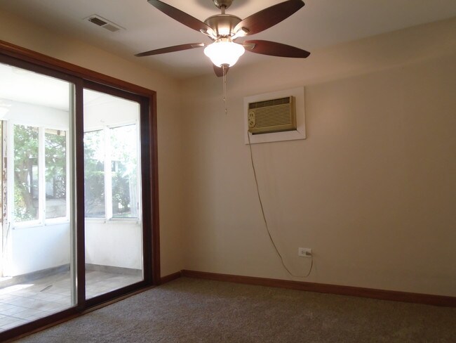 Building Photo - 2208 Elizabeth Ave