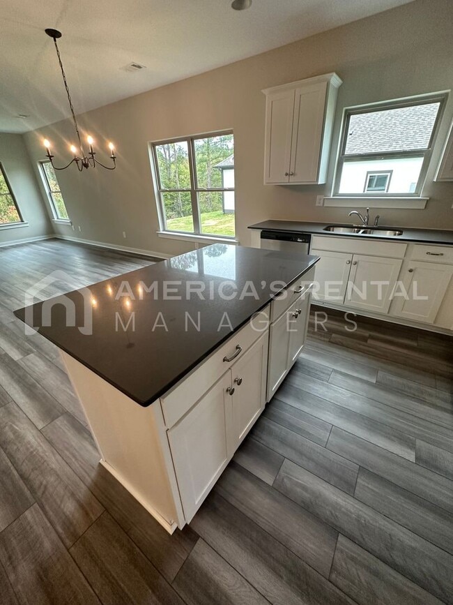 Foto del edificio - Home for Rent in Tuscaloosa, AL!!! Coming Soon!!