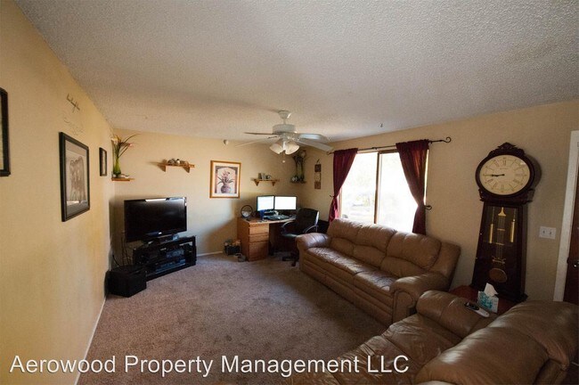 Building Photo - 4 br, 2 bath House - 14824 E. Colgate Drive