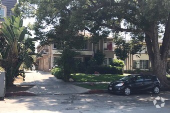 Primary Photo - 1724 N Gramercy Pl