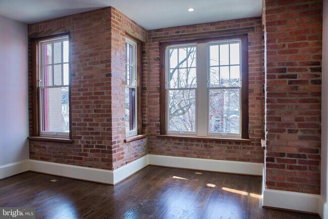 Building Photo - 1909 13th St NW