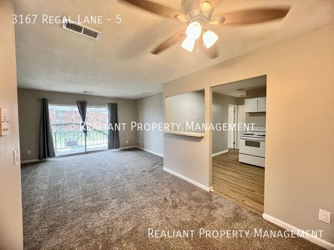 Building Photo - 3167 Regal Ln