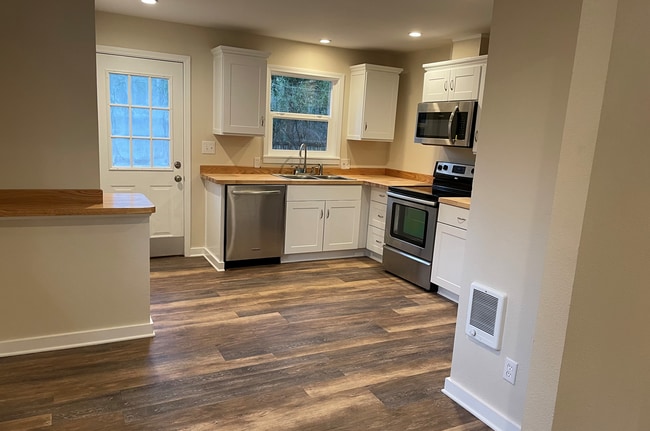 Kitchen with Stainless Steel Appliances - 20220 E Peter Pl