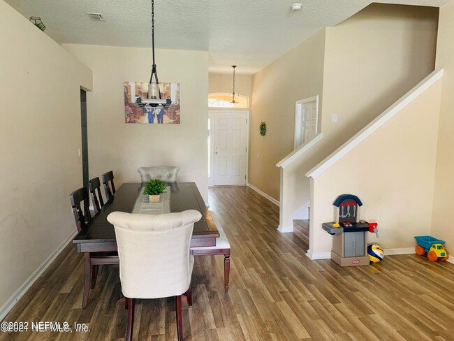 Building Photo - 136 Mahogany Bay Dr