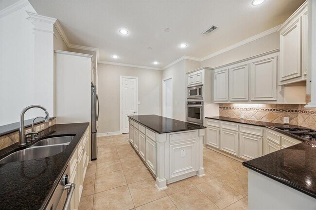 Foto del edificio - 25523 Skye Springs Ln