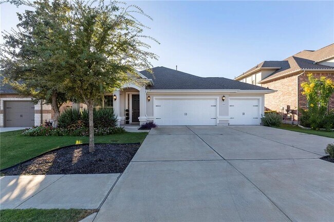Building Photo - 2925 Mossy Springs Dr