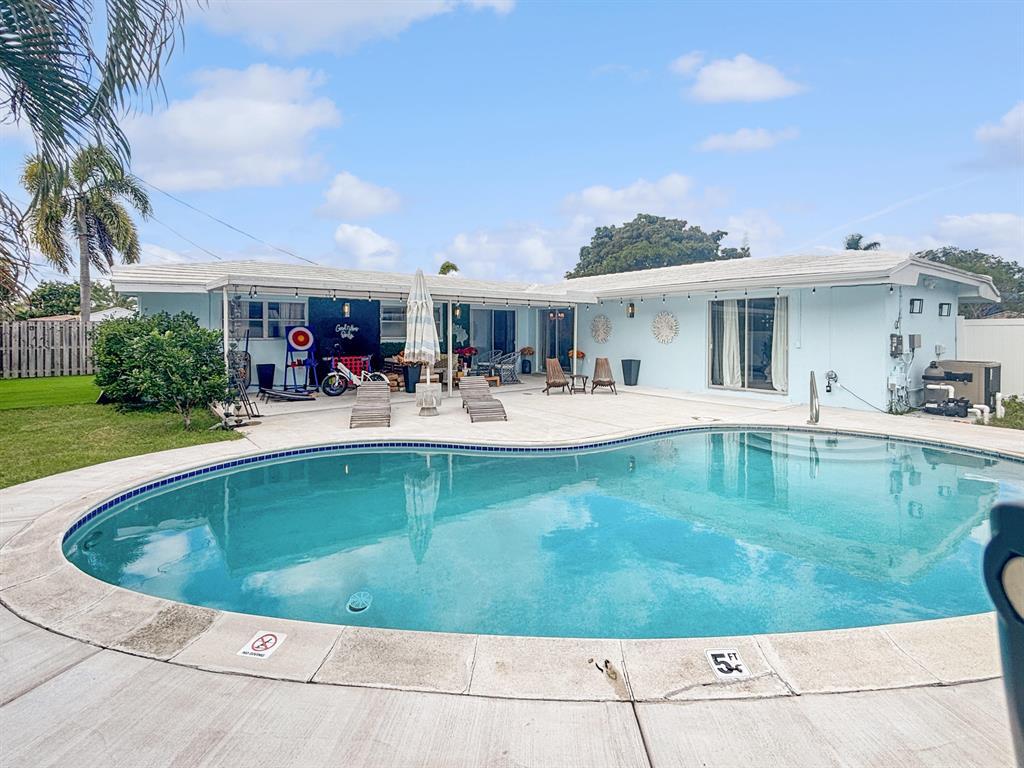 Foto del edificio - 100 SW 17th St