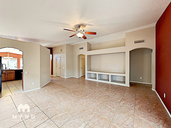 Foto del edificio - 2556 W Saguaro Bluffs Dr