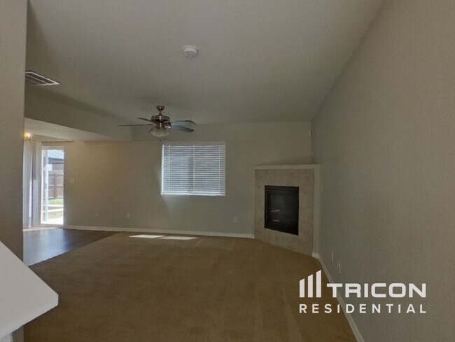 Foto del edificio - 9563 Desert Poppy Ln