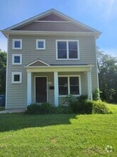 Building Photo - 800 Highland Ave