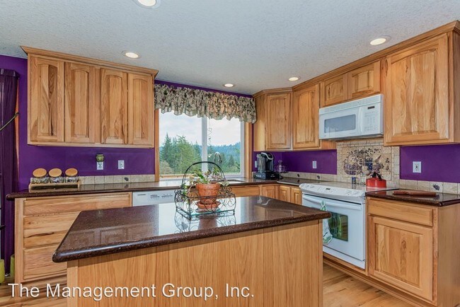 Building Photo - 301 NE 408th Ct