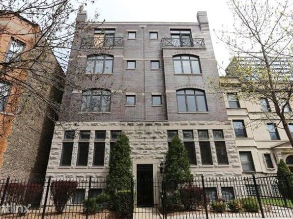 Primary Photo - 5349 N Kenmore Ave