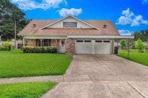 Building Photo - 3419 Oleander Pl