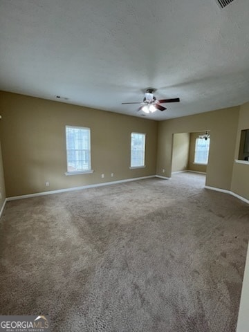 Building Photo - 74 Roxbury Ln
