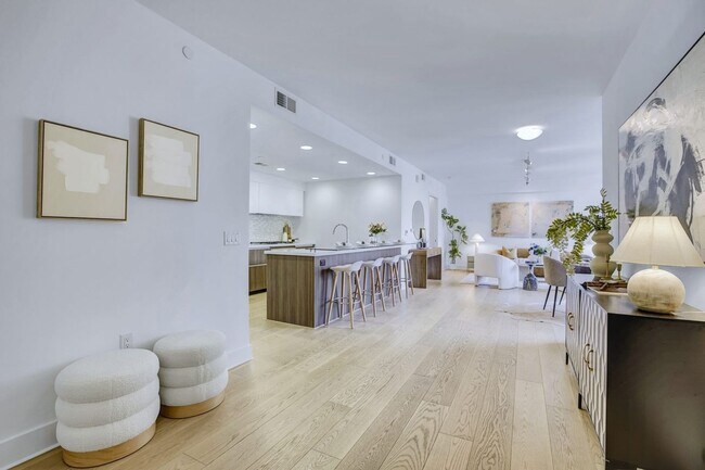 Foto del edificio - 1080 Sutter St