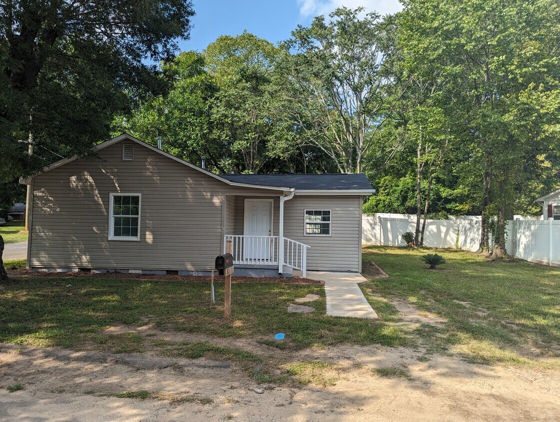 1136 Hoyle St, Rock Hill, SC 29732 House Rental in Rock Hill, SC
