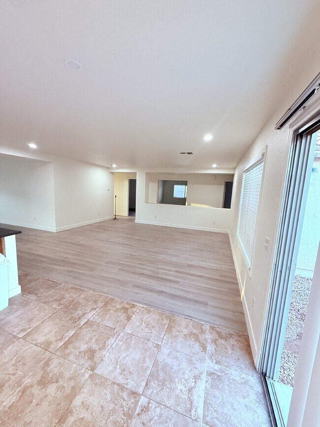 Foto del edificio - 26807 N 31st Dr