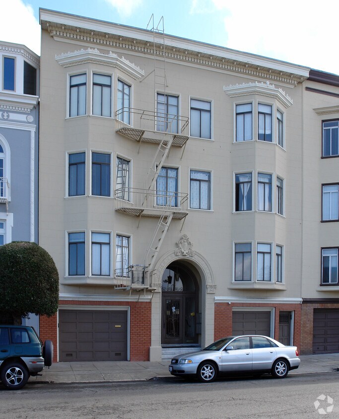 Building Photo - 3336 Laguna St