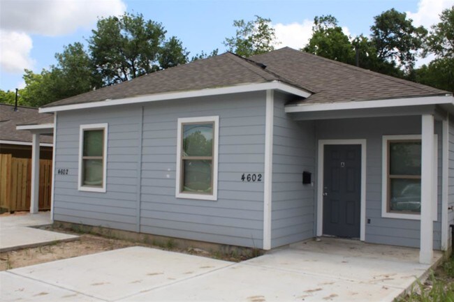 Foto del edificio - 4602 Davenport St