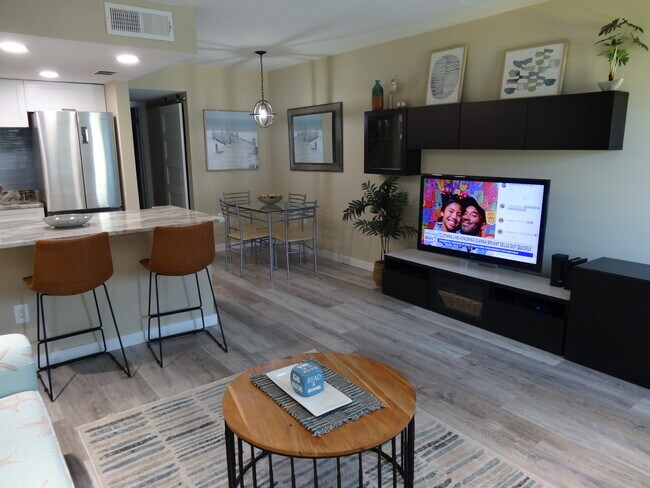 Sala de estar - 9715 Harrell Ave