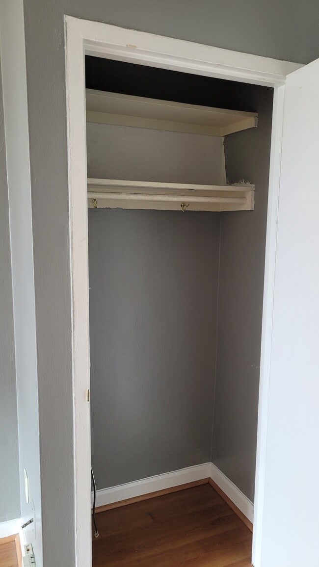 Building Photo - 1021 Arlington Blvd