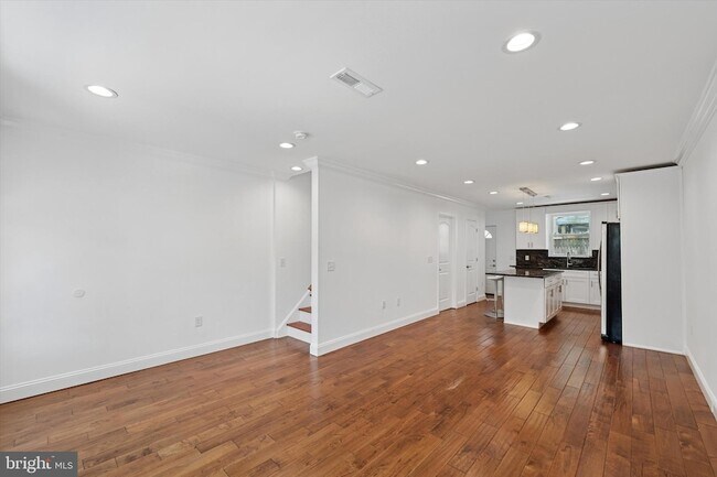 Foto del edificio - 2630 E Harold St