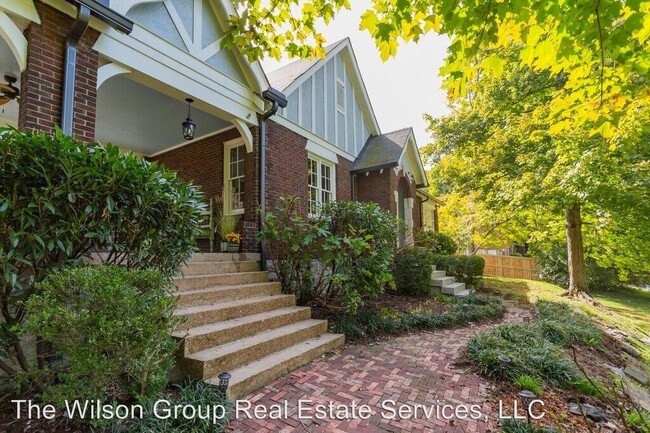 Foto del edificio - 4 br, 2 bath House - 4204 Granny White Pk