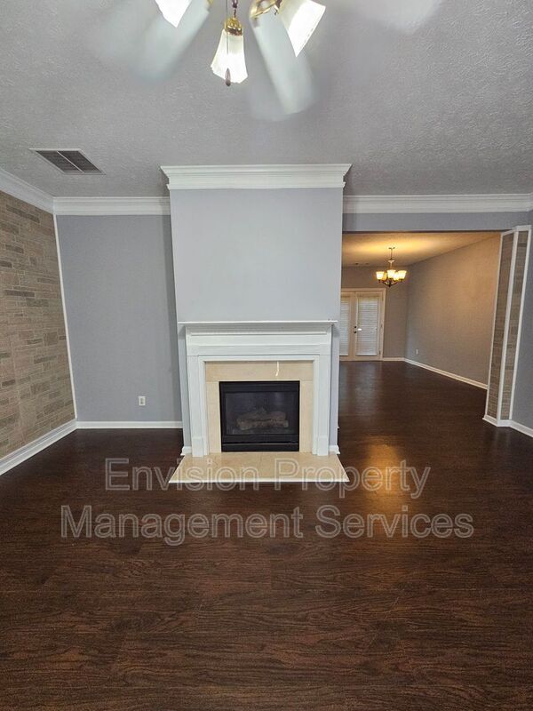 Building Photo - 1243 Blairs Pointe Dr SW