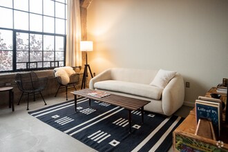 Building Photo - 41 Burroughs St