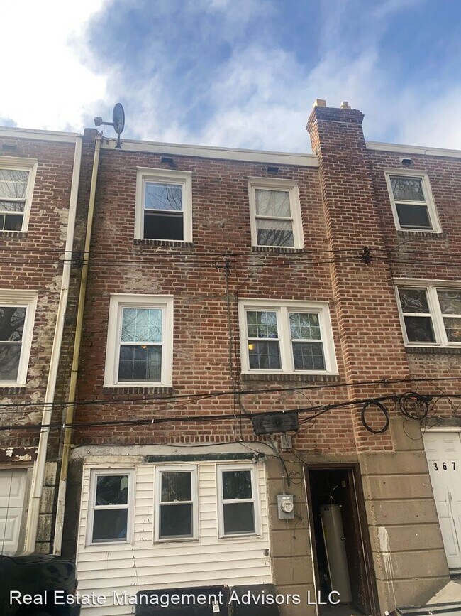 Building Photo - 4 br, 2 bath House - 369 W 21st Street