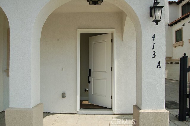Foto del edificio - 425 W Duarte Rd