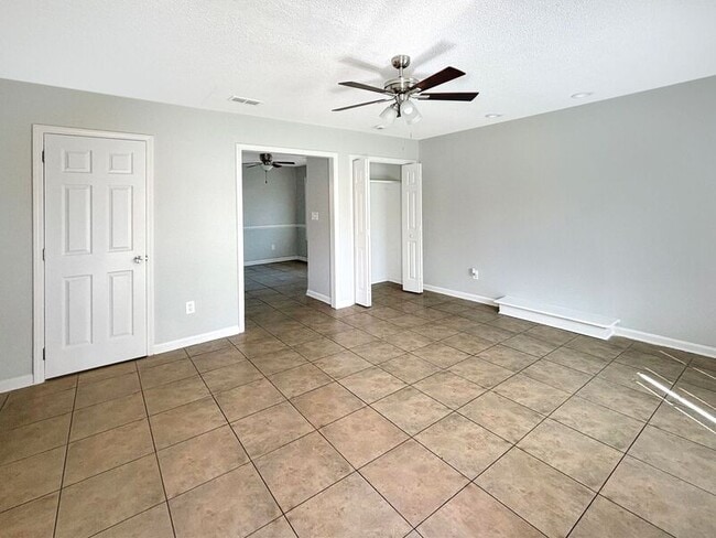 Building Photo - 2839 Bobwhite Cir