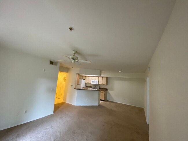 Foto del edificio - ***LIMITED TIME SPECIAL $300.00 OFF FIRST ...