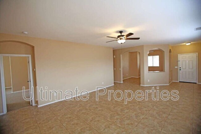 Foto del edificio - 17023 W Bridlington Ln