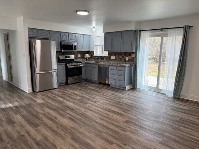 Foto del edificio - 12757 De Cook Dr