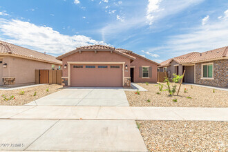 Building Photo - 16409 W Saguaro Park Ln